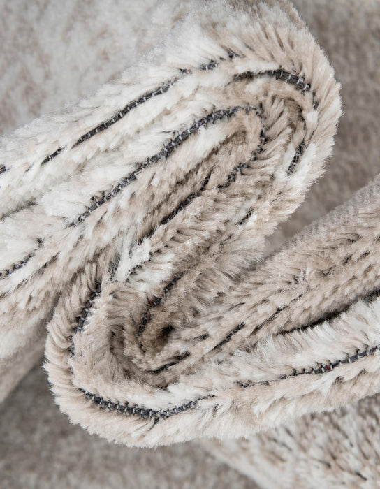 Unique Loom Sofia Collection Area Rug - Grand